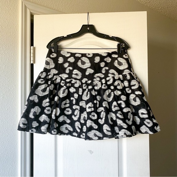 Hunter Bell Skirt London Flounce Flared Jacquard Mini Onyx Cheetah 12 NWT - Picture 2 of 8